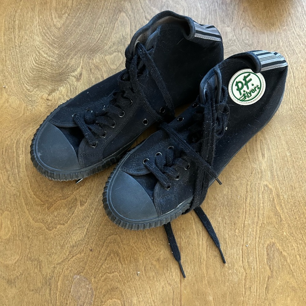 Black High-Top Sneakers - Picture 2 of 2